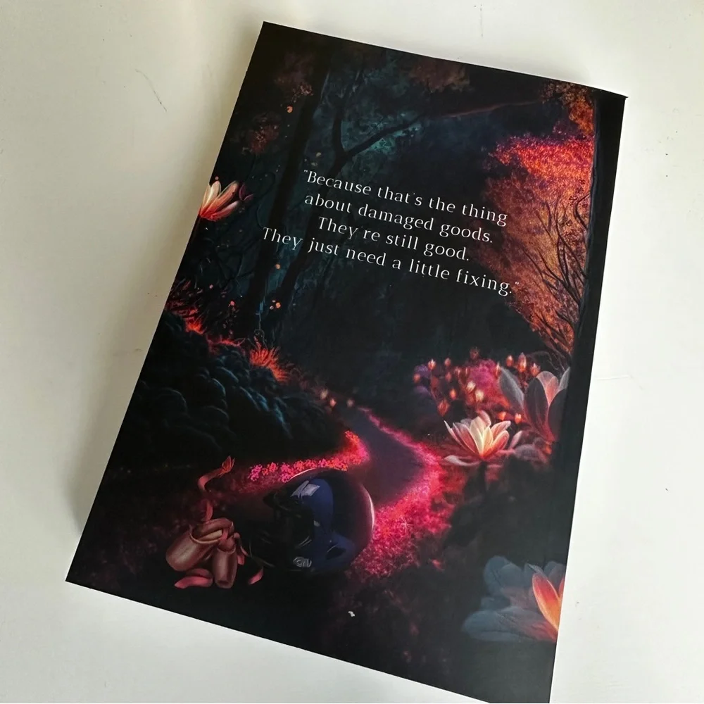 Probably Smut Damaged Goods by L.J. Shen signed by author special edition - Picture 4 of 4
